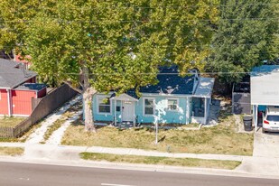 3037 38th Ave N in St. Petersburg, FL - Building Photo