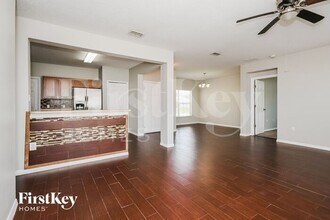 958 Cumberland Dr in Kissimmee, FL - Building Photo - Building Photo