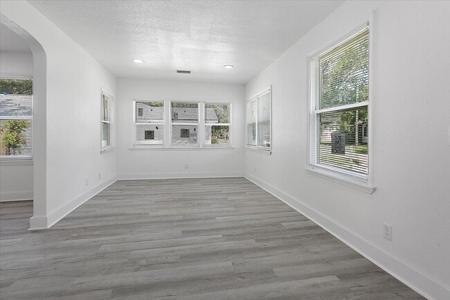 1484 W 10th St in Jacksonville, FL - Building Photo - Building Photo