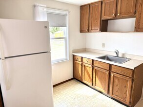 4001 Winnemac Ave in Madison, WI - Building Photo - Building Photo
