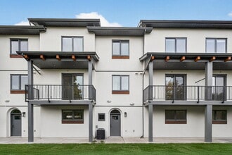 852 Anders Rd in West Kelowna, BC - Building Photo - Building Photo