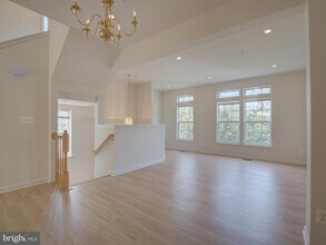 13013 Cordelia Ct in Woodbridge, VA - Building Photo - Building Photo