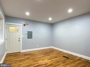 1728 Mt Vernon St in Philadelphia, PA - Building Photo - Building Photo