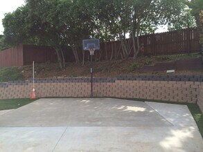 5060 Leo St in San Diego, CA - Building Photo - Building Photo