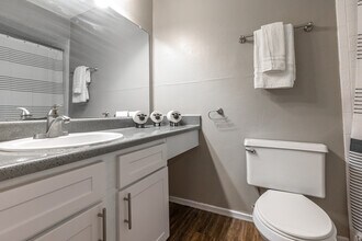 Woodcrest Apartments in Lubbock, TX - Building Photo - Interior Photo