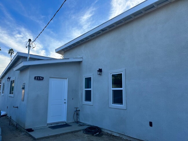 2374 Tenth St in Riverside, CA - Building Photo - Building Photo