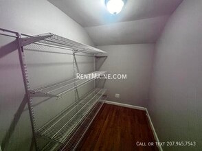 62 Fern St in Bangor, ME - Building Photo - Building Photo