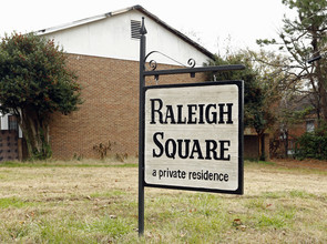 Raleigh Square Condonminiums in Memphis, TN - Building Photo - Building Photo