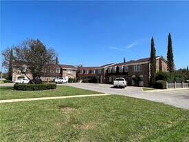 Cypress Crossings in Bay Minette, AL - Building Photo