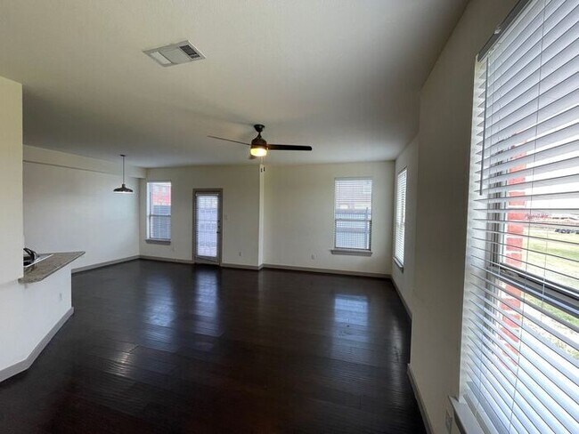 3617 Valley Vista Dr in Hurst, TX - Building Photo - Building Photo