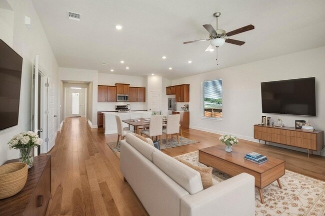 8417 Yokohama Terrace in Austin, TX - Building Photo - Building Photo