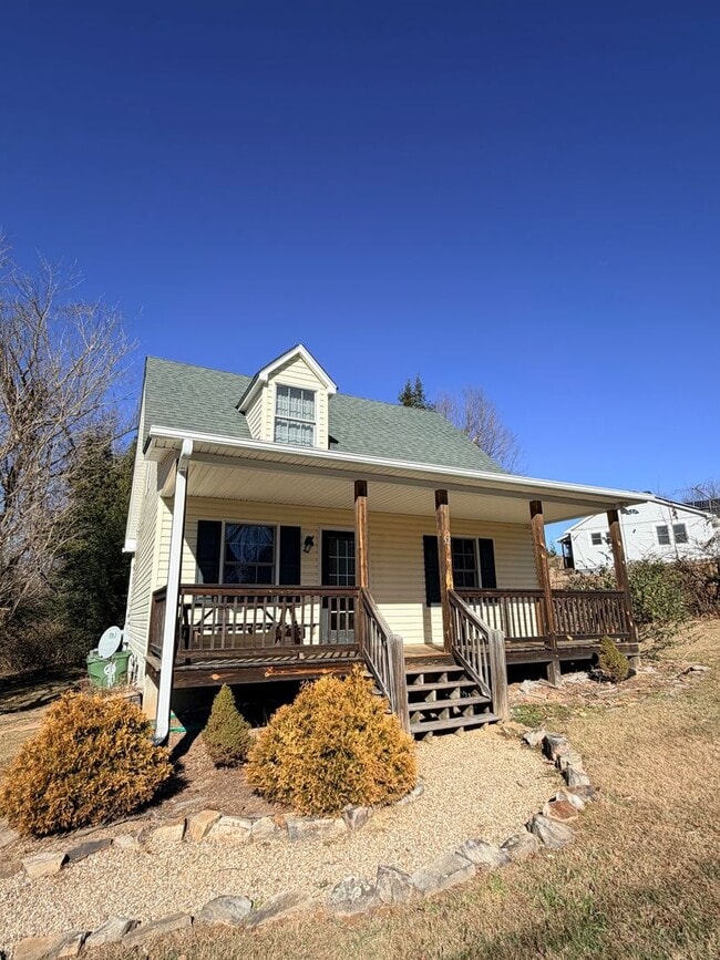 property at 52 Broadview Dr