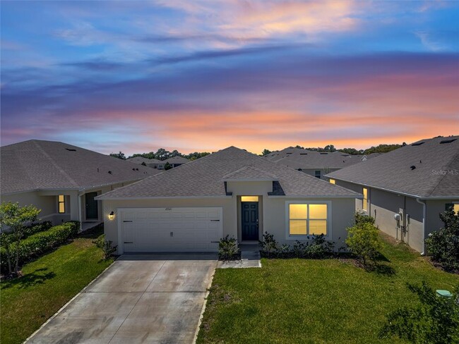 property at 2921 Sunridge Lp