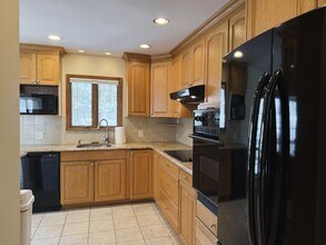 37 South Ln in Huntington, NY - Building Photo - Building Photo