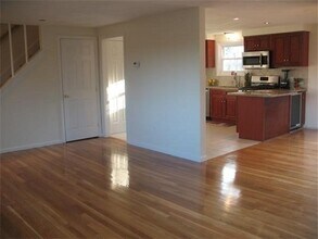 71-73 George Rd in Winchester, MA - Foto de edificio - Building Photo