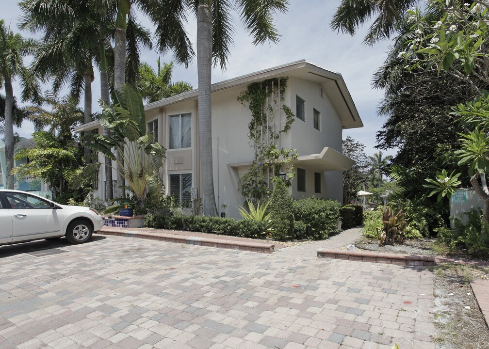 124 Isle of Venice in Fort Lauderdale, FL - Building Photo