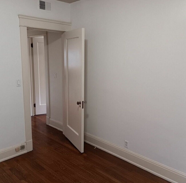 property at 2707 Lancashire Rd