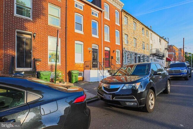 10 S Carey St in Baltimore, MD - Building Photo - Building Photo