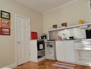 33 Ashfield St, Unit 3 in Boston, MA - Building Photo - Building Photo