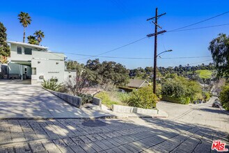1801 Baxter St in Los Angeles, CA - Building Photo - Building Photo