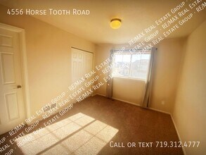 4556 Horse Tooth Rd in Colorado Springs, CO - Building Photo - Building Photo