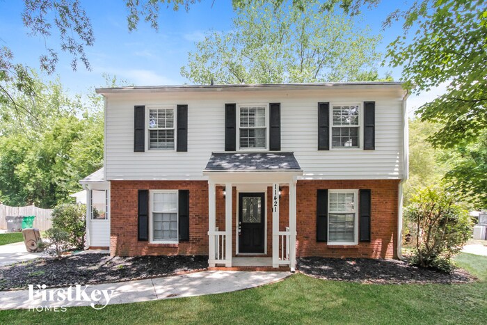 11421 Painted Tree Rd in Charlotte, NC - Building Photo