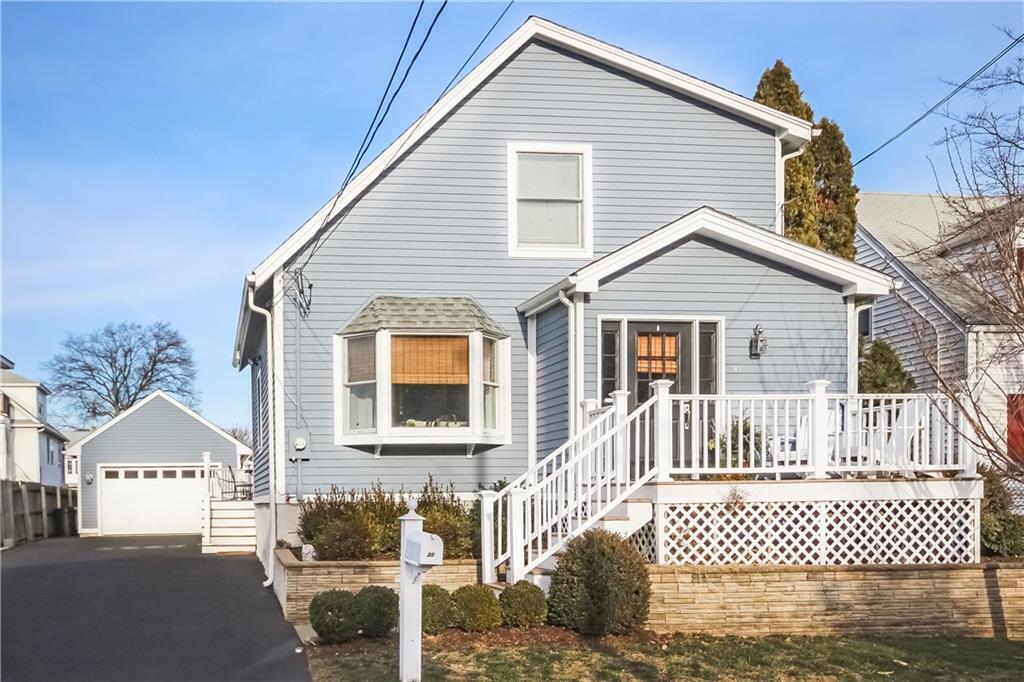 30 Biro St in Fairfield, CT - Building Photo