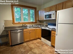 111 Russett Rd in Boston, MA - Building Photo - Building Photo