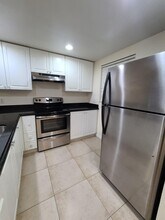 1547 Lake Crystal Dr in Royal Palm Beach, FL - Building Photo - Building Photo