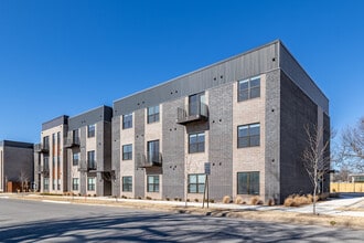 Big Emma Apartments in Springdale, AR - Building Photo - Building Photo