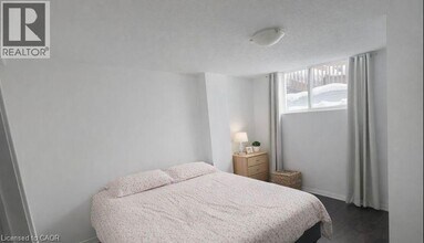 95 Baffin Cres in Brampton, ON - Building Photo - Building Photo