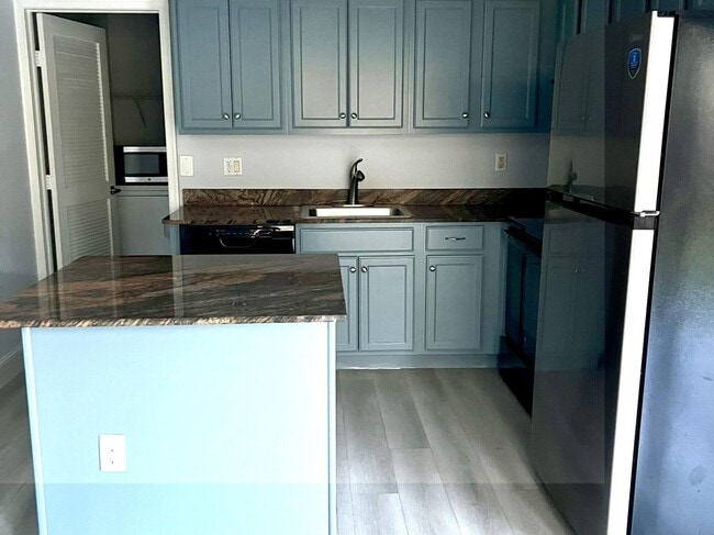 property at 512 SW 1st St