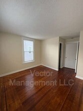 1400 Ella T Grasso Blvd in New Haven, CT - Foto de edificio - Building Photo