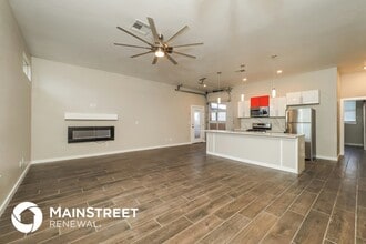 11233 Paradise Out Ln in Oklahoma City, OK - Foto de edificio - Building Photo