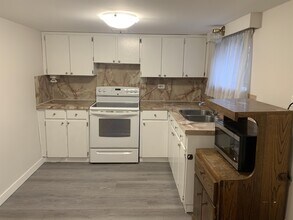 4040 St Catherines St in Vancouver, BC - Building Photo - Building Photo