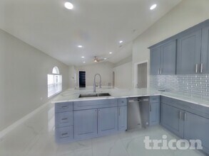 30229 Double Dr in Wesley Chapel, FL - Building Photo - Building Photo