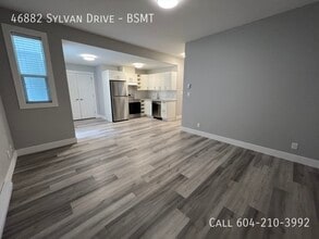 46882 Sylvan Dr in Chilliwack, BC - Building Photo - Building Photo