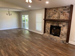 4059 Sugar Mill Dr in Duluth, GA - Building Photo - Building Photo