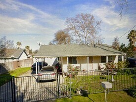 617 Granger Ave in Sacramento, CA - Building Photo