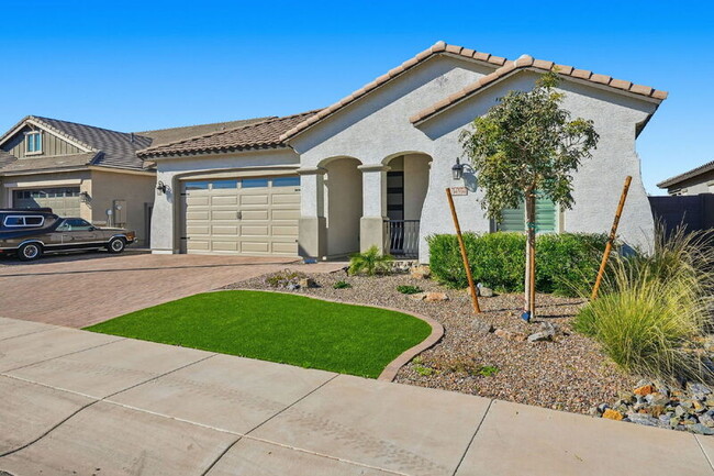 34594 N Kingman Rd in Queen Creek, AZ - Foto de edificio - Building Photo