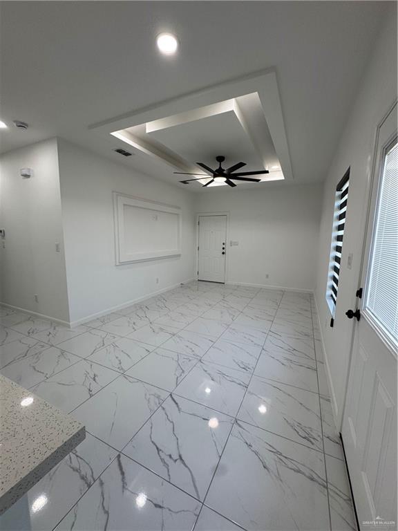 2305 E Viviana St in Edinburg, TX - Building Photo - Building Photo
