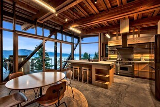 340 NV-28 in Crystal Bay, NV - Building Photo - Building Photo