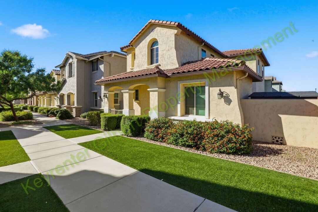 3689 E Perkinsville St in Gilbert, AZ - Building Photo