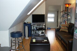 13 Mansfield St, Unit 3 in Boston, MA - Building Photo - Building Photo