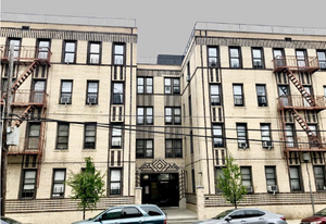 2955 E 196th St in Bronx, NY - Building Photo