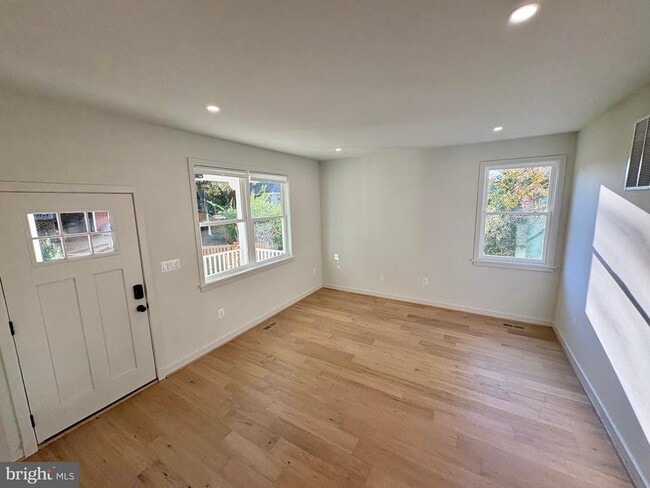 property at 635 Upland Pl