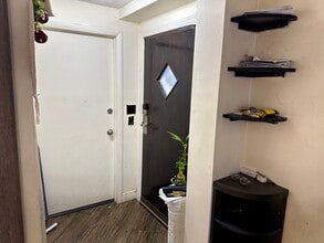 239 Morningside Ave, Unit 1 in Cliffside Park, NJ - Building Photo - Building Photo