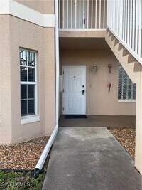 8546 Bernwood Cove Loop in Ft. Myers, FL - Foto de edificio - Building Photo