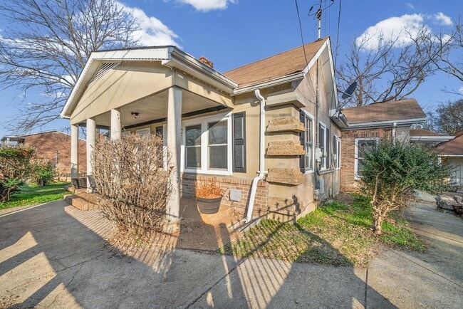 211 St John St in Clarksville, TN - Building Photo - Building Photo