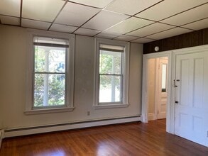 75 Dean Ave in Franklin, MA - Building Photo - Building Photo